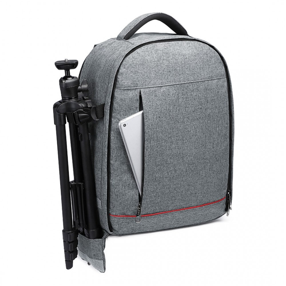 E6928 - KONO WATER RESISTANT SHOCKPROOF DSLR CAMERA BACKPACK - LIGHT GREY - The Baggage Shop