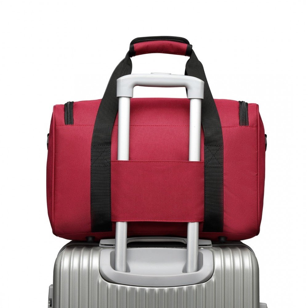E2016S - KONO STRUCTURED TRAVEL DUFFLE BAG - BURGUNDY - The Baggage Shop