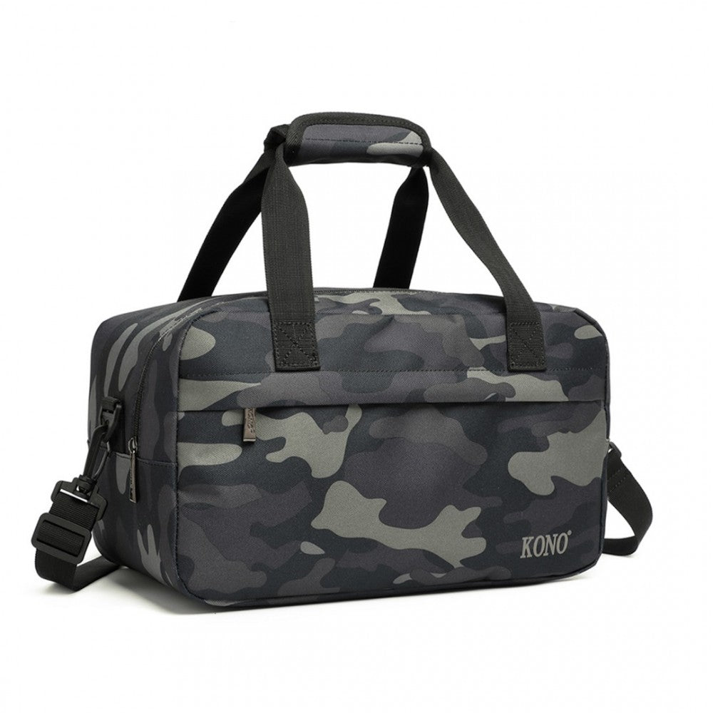 E1960S - KONO LIGHTWEIGHT MULTI PURPOSE UNISEX SPORTS TRAVEL DUFFEL BAG - CAMOUFLAGE