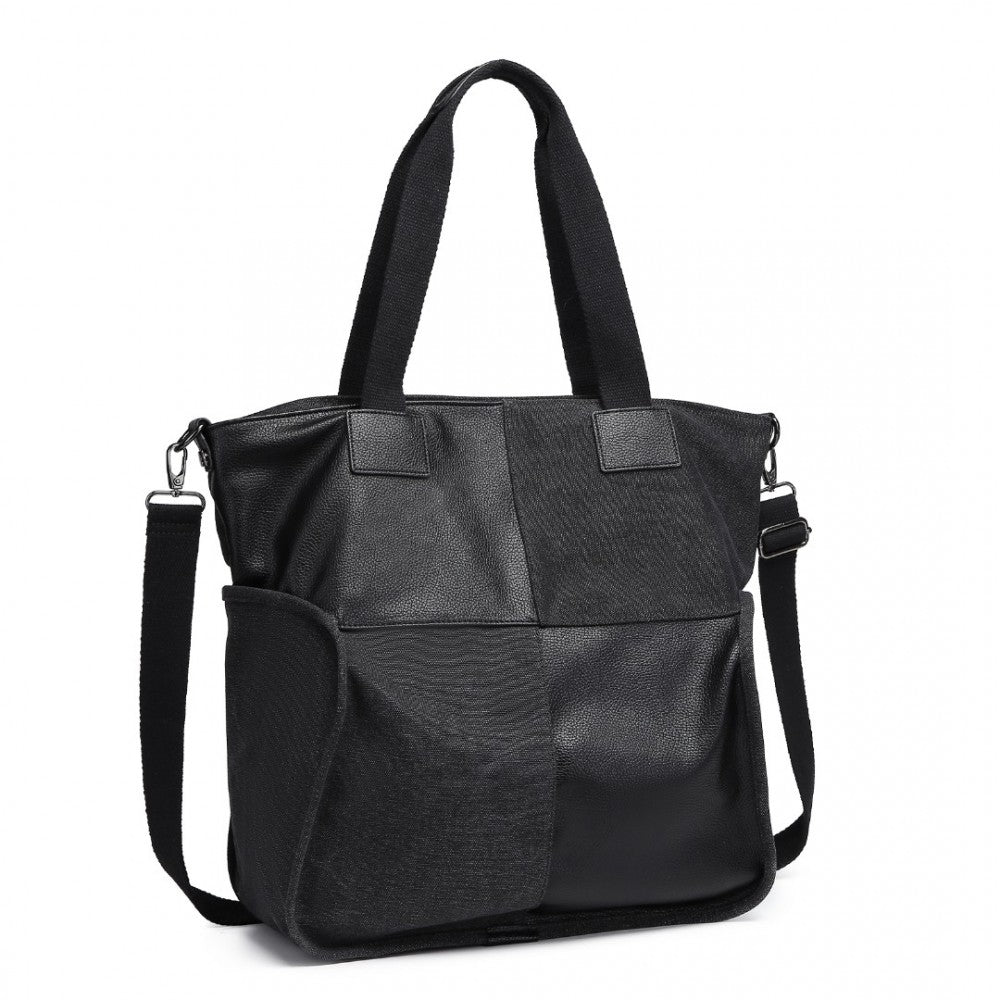 EH2221 - KONO PANELED CONTRAST LARGE CAPACITY CANVAS SHOULDER BAG - BLACK